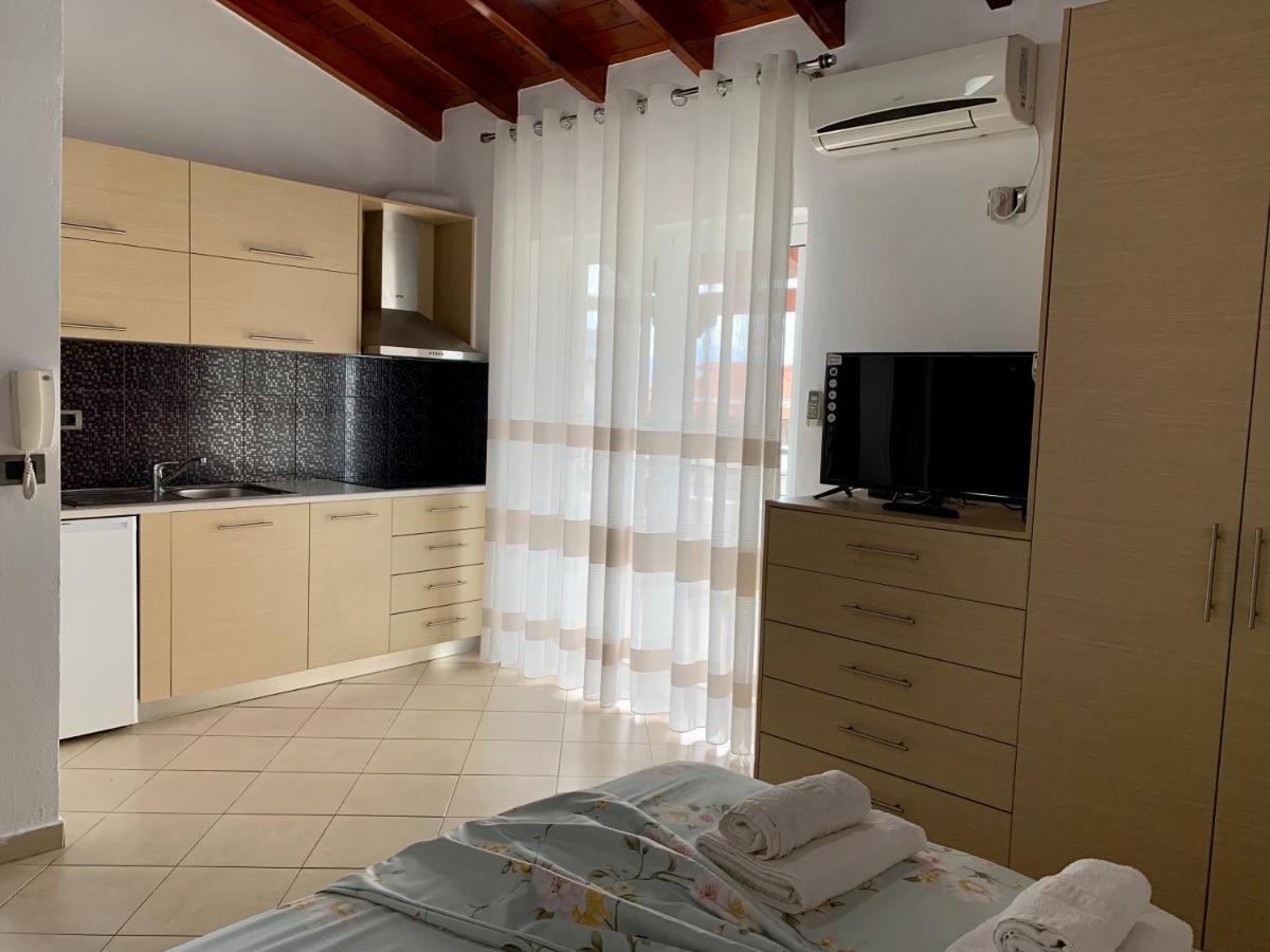 Bardhi Apts Saranda Dış mekan fotoğraf